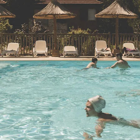 Terres De France - Domaine De Claire Rive 3* 普赖萨克