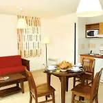 Terres De France - Domaine De Claire Rive 3* Prayssac