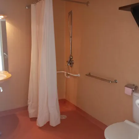 홀리데이파크 Terres De France - Domaine De Claire Rive