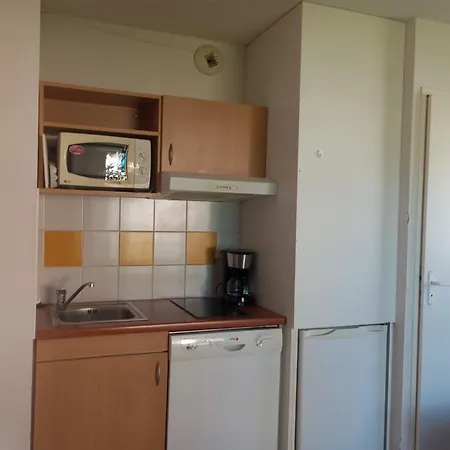 Prázdninový areál Terres De France - Domaine De Claire Rive 3*