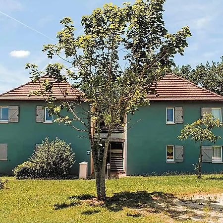 Prázdninový areál Terres De France - Domaine De Claire Rive Prayssac