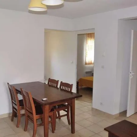 Terres De France - Domaine De Claire Rive 홀리데이파크 프레삭