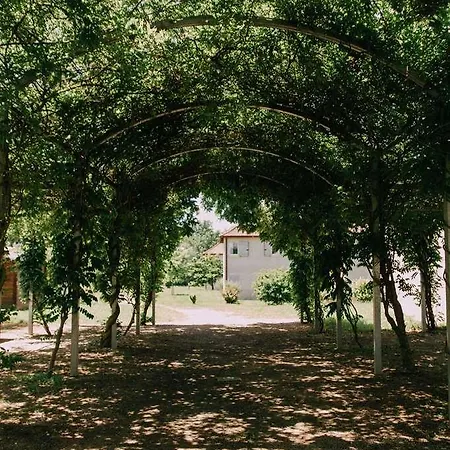 Terres De France - Domaine De Claire Rive 3* Prayssac