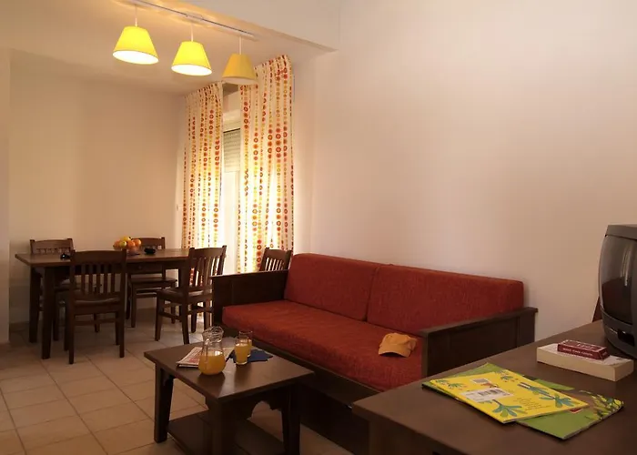 Ferienpark Terres De France - Domaine De Claire Rive 3*