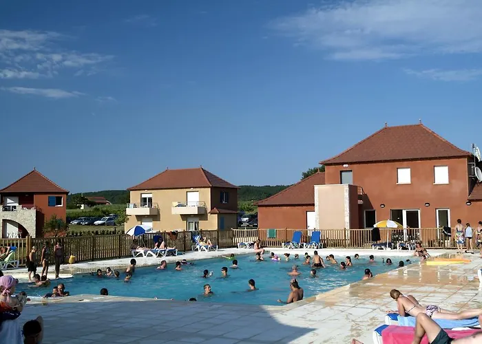 Terres De France - Domaine De Claire Rive Parco vacanze