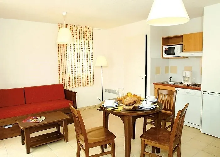 Terres De France - Domaine De Claire Rive 3* Prayssac