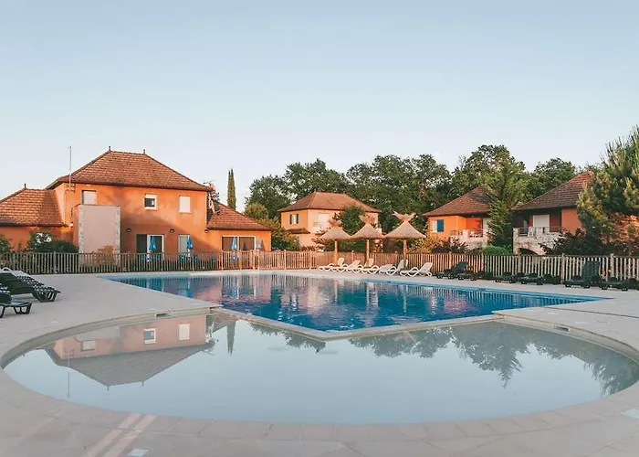 Terres De France - Domaine De Claire Rive Parco vacanze